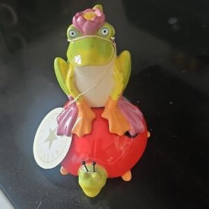 Whimsical Frog and Ladybug Ceramic Decor